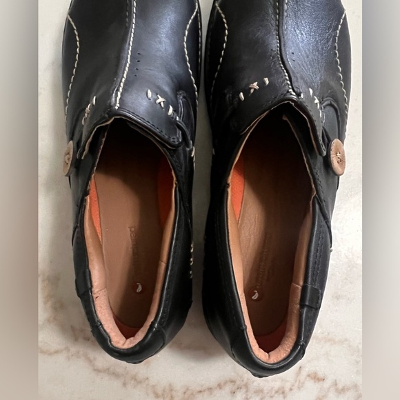 Clarks Unstructured Womens Loafer Brown Leather Slip On Comfort Shoe 8.5 READ - Picture 5 of 9